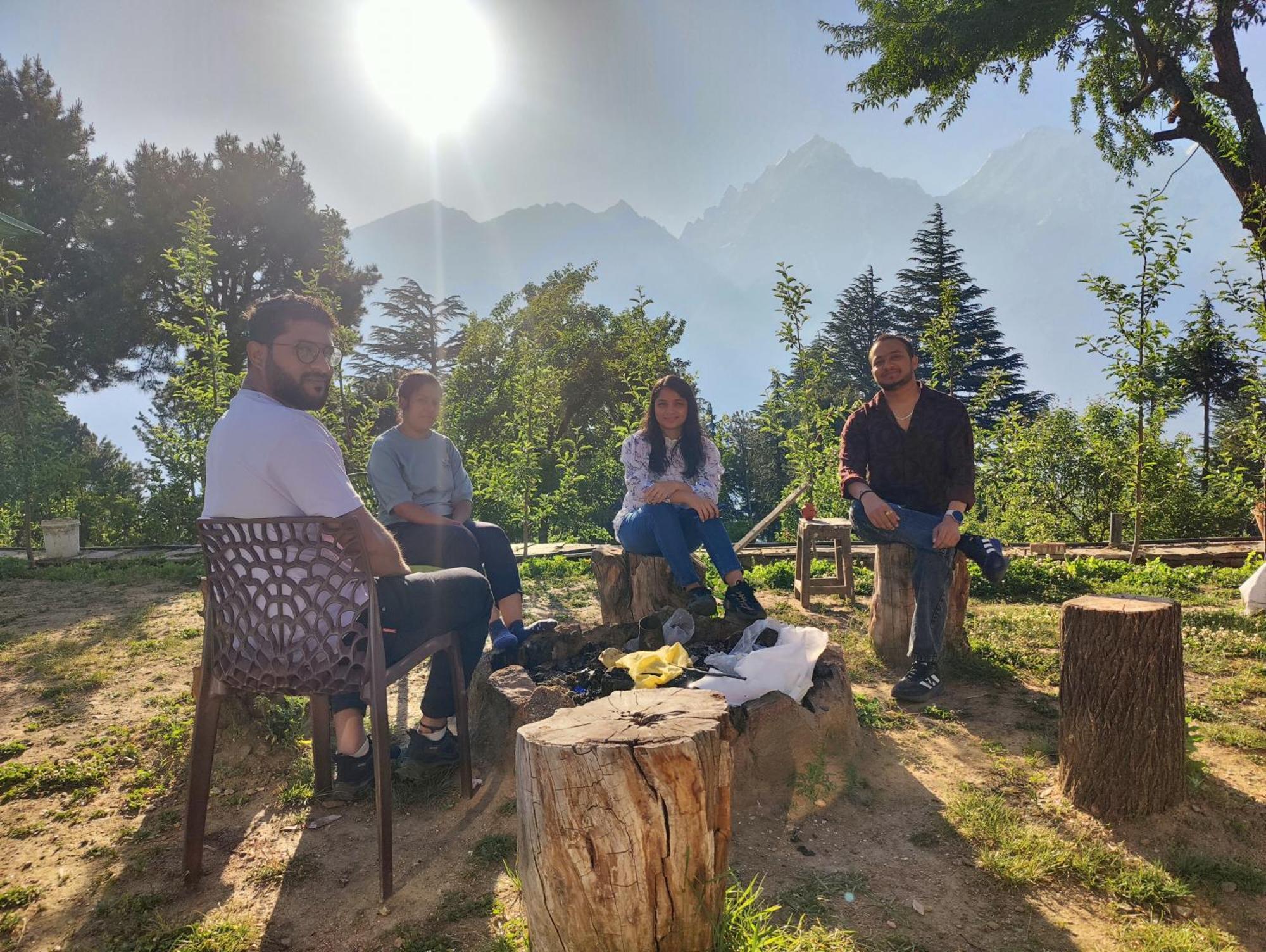 Silk Route Home Stay Kalpa Exteriér fotografie