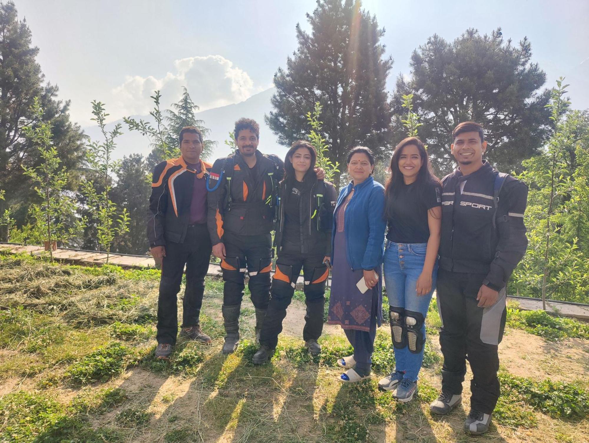 Silk Route Home Stay Kalpa Exteriér fotografie